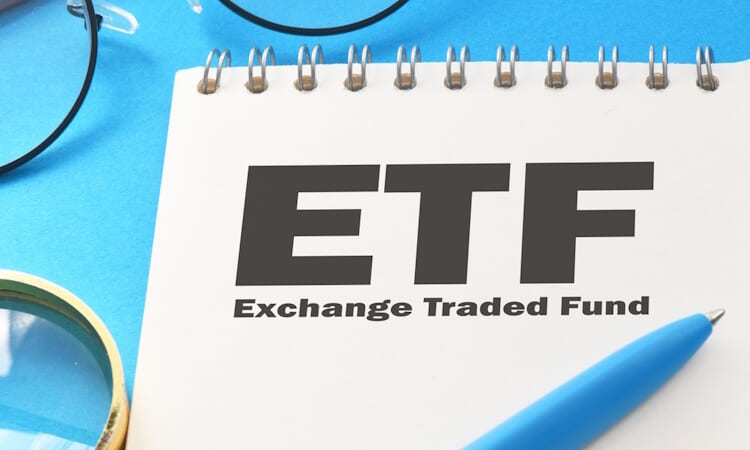 ETF（上場投資信託）の仕組みと特徴