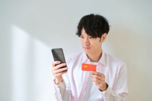 月10万円に増額！ クレカ積立のメリットと注意点