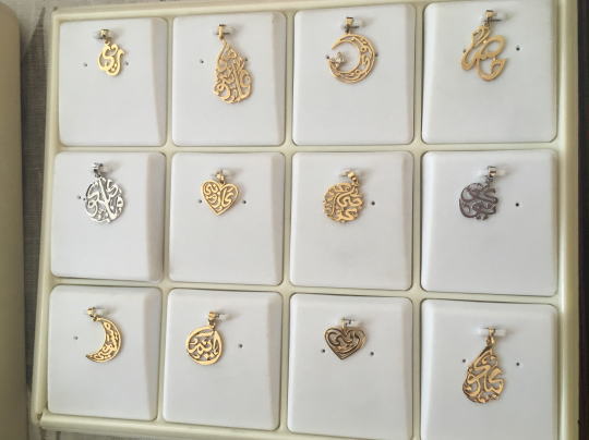 18金のアクセサリーはドバイでお得にget Monja もんじゃ お金と暮らしの情報サイト 18金のアクセサリーはドバイでお得にget Monja もんじゃ お金と暮らしの情報サイト