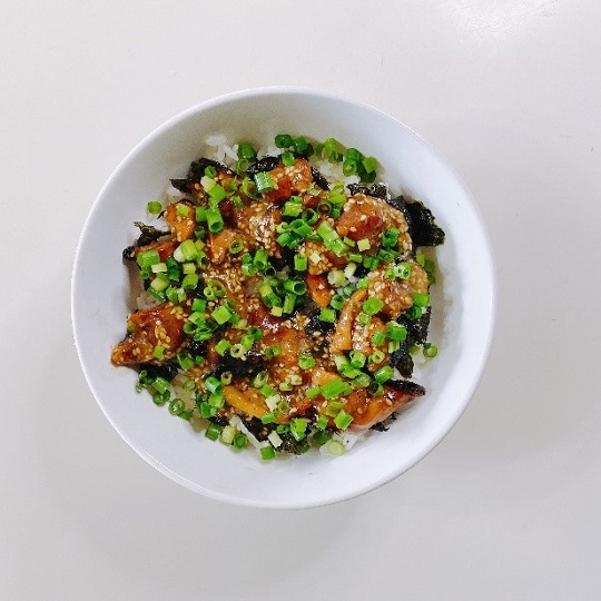 ののこさんのスタミナ焼き鳥丼のレシピ