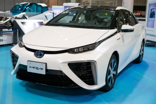 トヨタ自動車の量産型FCV「MIRAI(ミライ)」