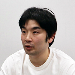 深田憲作さんの写真